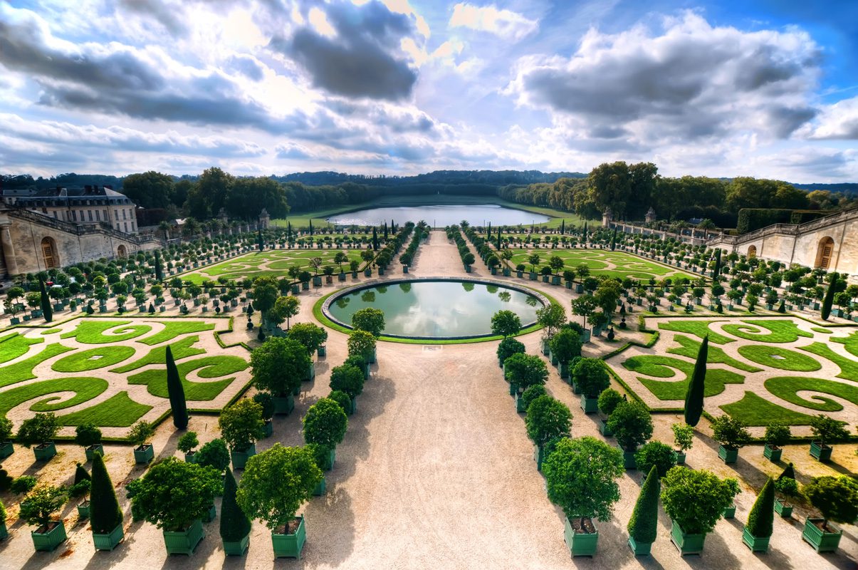 E, fuori dalla finestra… Versailles